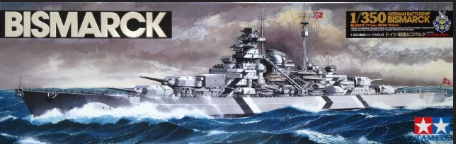 Tamiya 1/350  Bismarck German Battleship with stand 78013