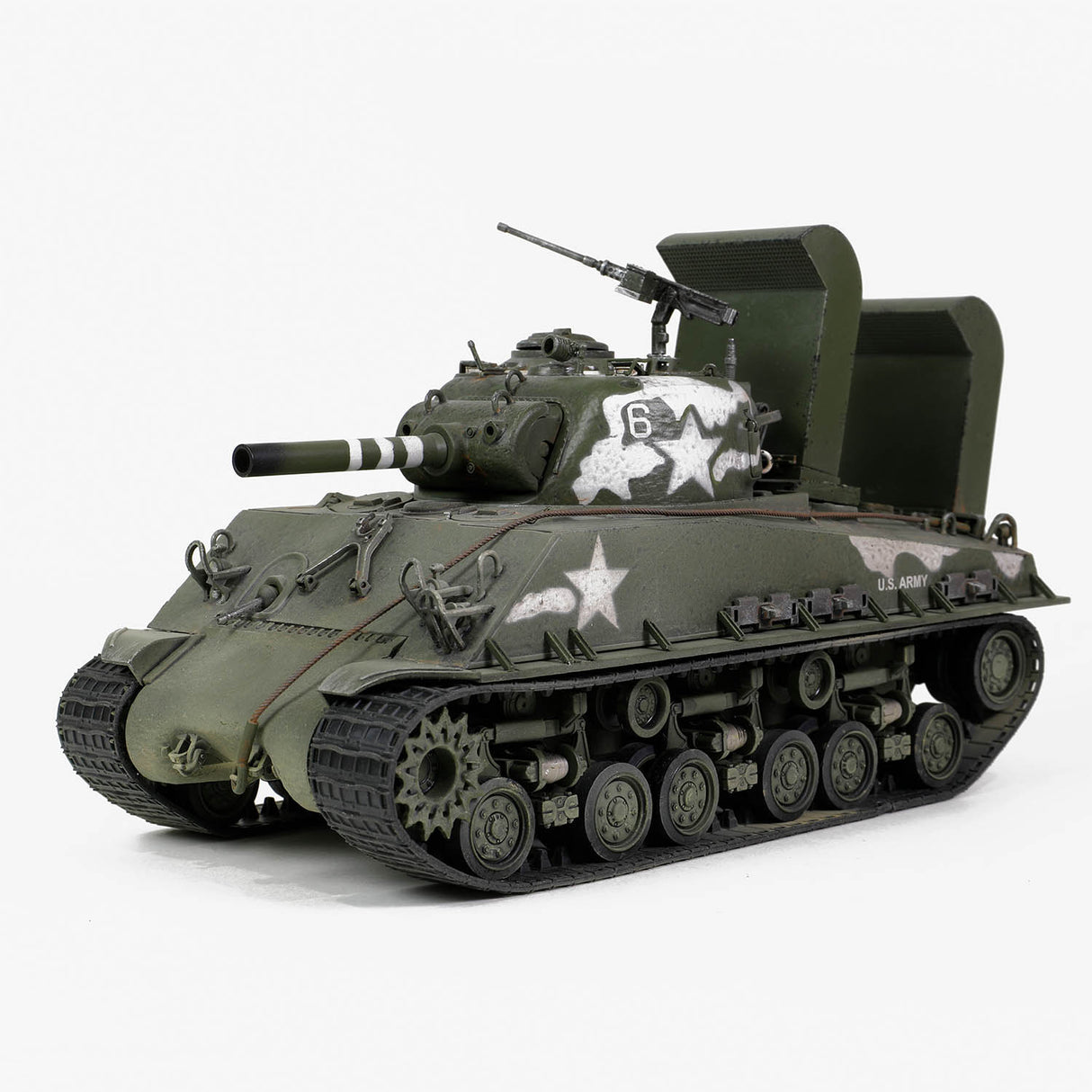 Forces of Valor Metal Proud Series 912102A – 1/32 U.S. M4A3 (105) Sherman Medium Tank HVSS with Deep Wading Gear “Engine Plus Series”