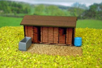 N GAUGE HORSE STABLE KIT