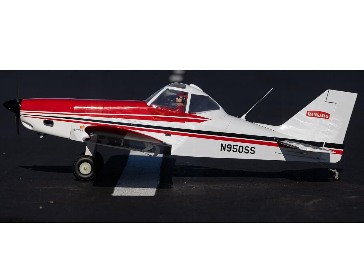 Hangar 9 Pawnee Brave 20cc ARF model