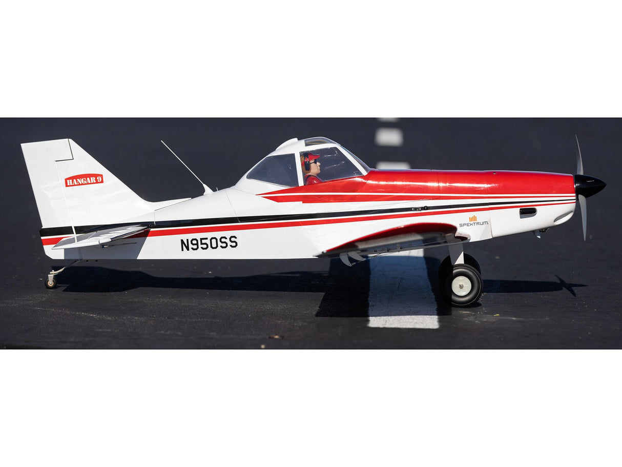 Hangar 9 Pawnee Brave 20cc ARF model