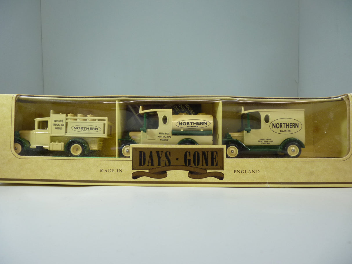 Lledo Limited Edition Days Gone Die Cast Gift Set 3 Pack Northern Dairies