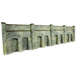 Metcalfe PN144 Retaining Wall (Stone) N Gauge