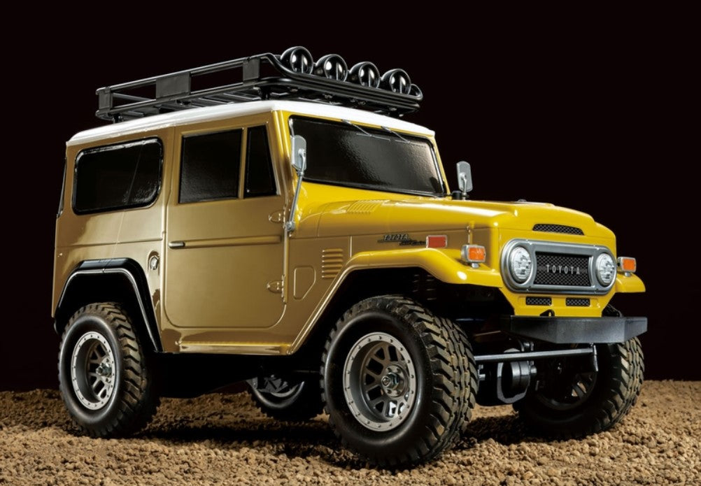 Hot Land Cruiser 1/10 scale model kit 11522