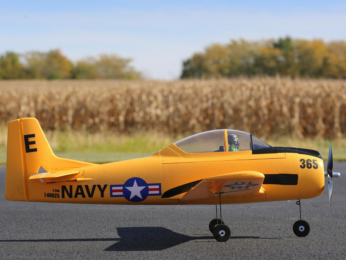 E-Flite T-28 Trojan 1.1m BNF Basic