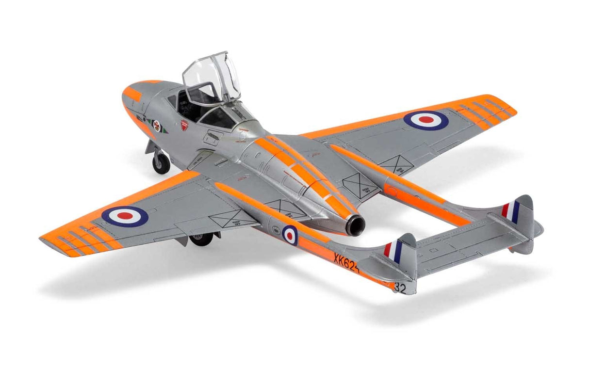 Airfix 1/72 De Havilland Vampire T.11 / J-28C A02058A