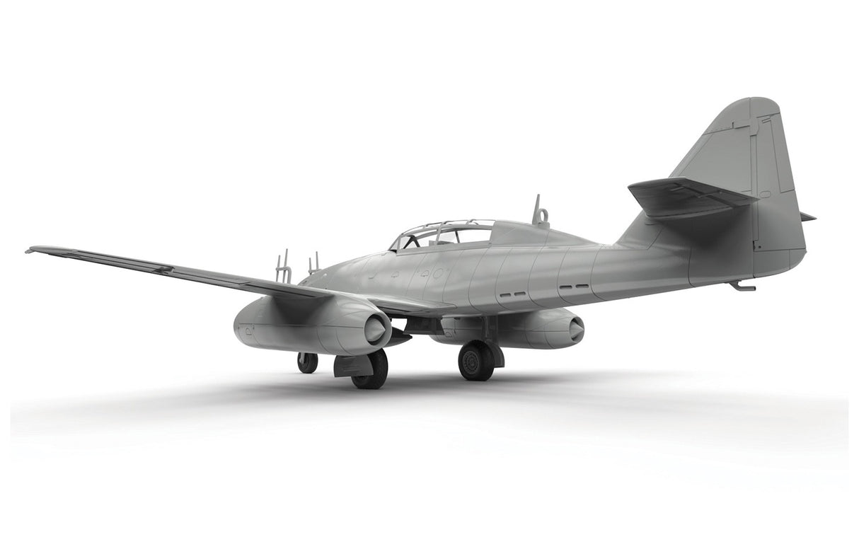 Airfix 1/72 Messerschmitt Me 262B-1a A04062