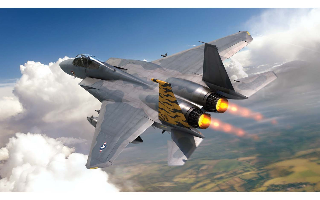 Airfix 1/72 McDonnell Douglas F-15A Eagle Starter Set A55311