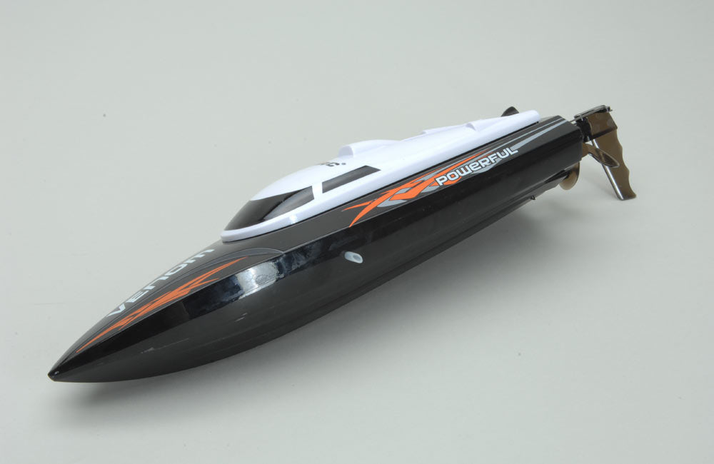 UDI Power Venom Boat