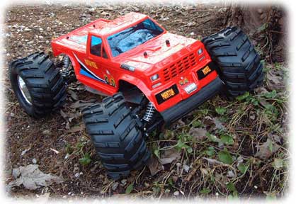 Mantua Model Big Bear Monster Truck MM22100