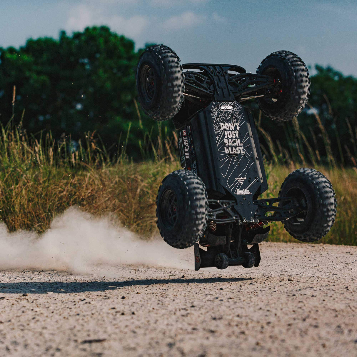 Arrma 1/8 OUTCAST 6S BLX 4WD EXtreme Bash Stunt Truck RTR - Black