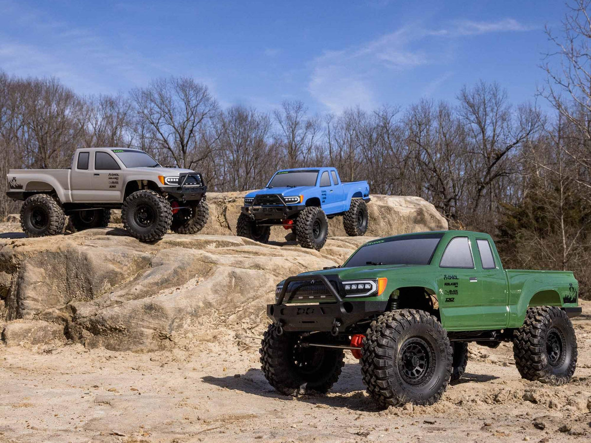 Axial 1/10 SCX10 III Base Camp 4WD Rock Crawler Brushed RTR - Grey