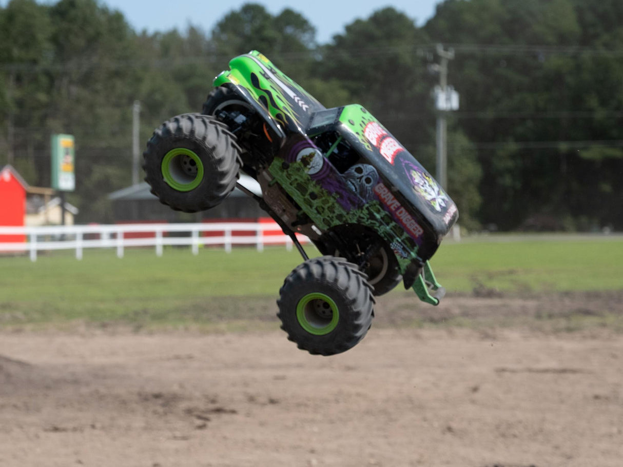 Losi Grave Digger 4WD Solid Axle Monster Truck Ready to Run