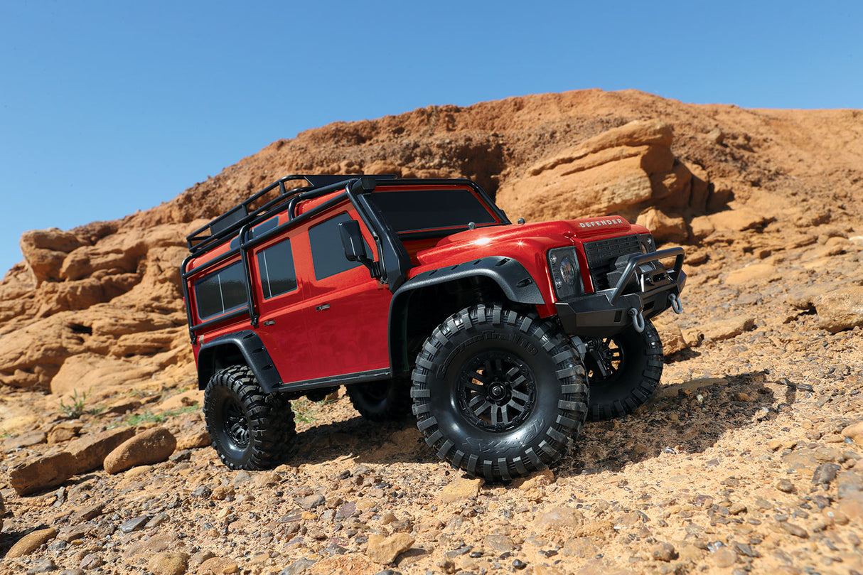 Traxxas TRX-4 Crawler Land Rover Defender 110 Red (TQi/No Batt/No Chg)