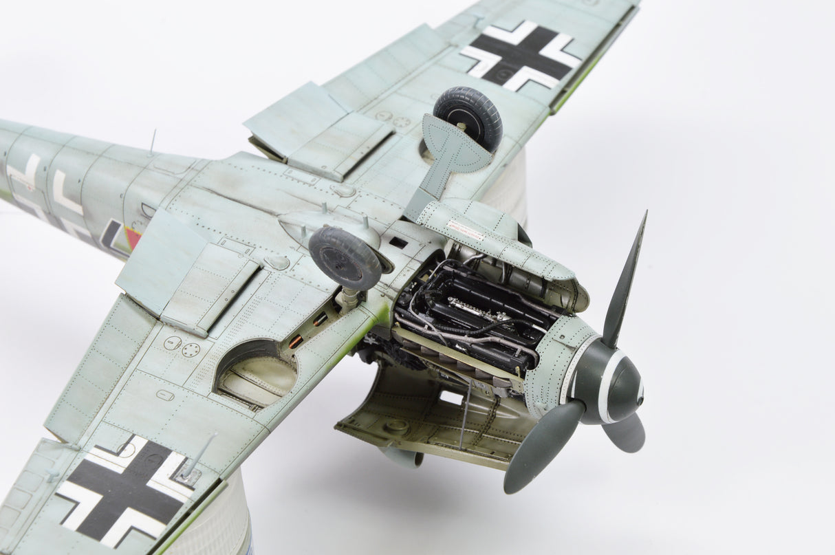 Eduard 1/48 Bf 109G-10 Erla kit