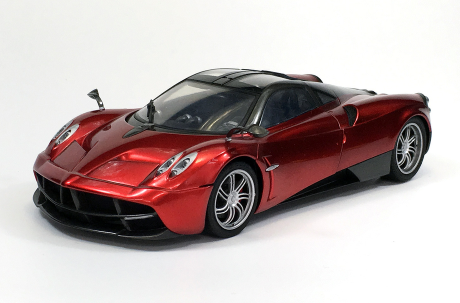 Aoshima 1/24 PAGANI HUAYRA (Overseas Edition) 01091