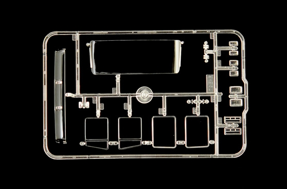 Italeri 1/24 IVECO TURBOSTAR 190-42 CANVAS WHIT ELEVATOR 3939