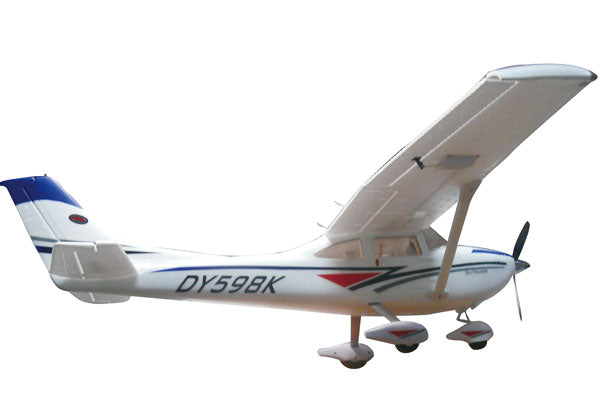 Dynam C-182 Sky Trainer 1280mm Wingspan Second hand condition but complete - PNP