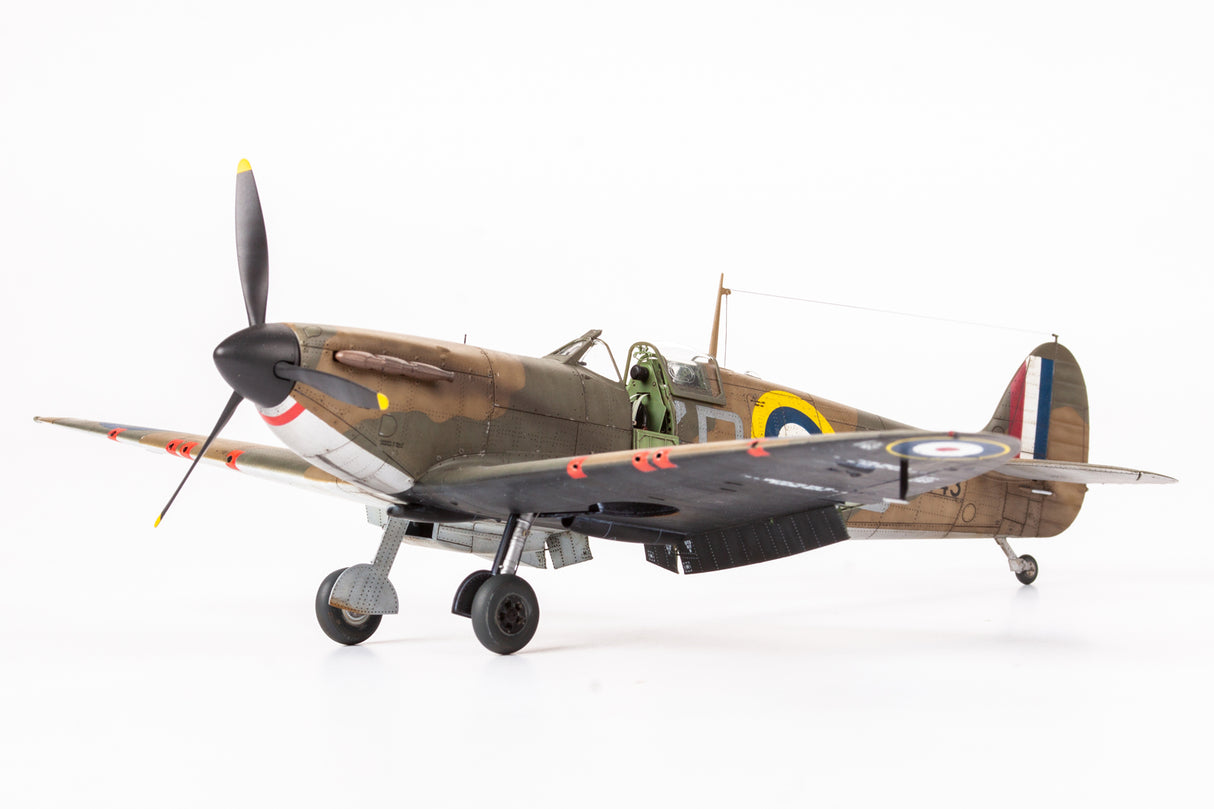 Eduard 1/48 Limited Edition SPITFIRE STORY: The Few EDK11143