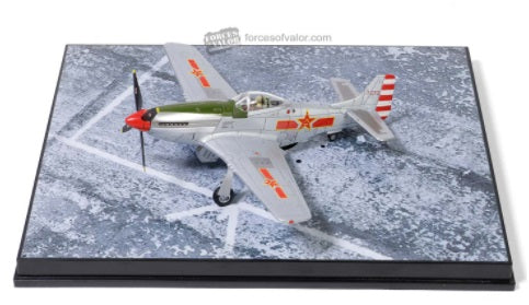 Forces of Valor PLA P-51D Mustang 1:72