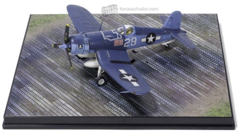 Forces of Valor USMC F4U-1 Corsair 1:72