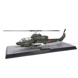 Forces of Valor ROC Bell AH-1W Whiskey Cobra Attack Helicopter (L:AIM-9 Sidewinder + M260 7-tube / R: Hellfire + M260 7-tube 1:48