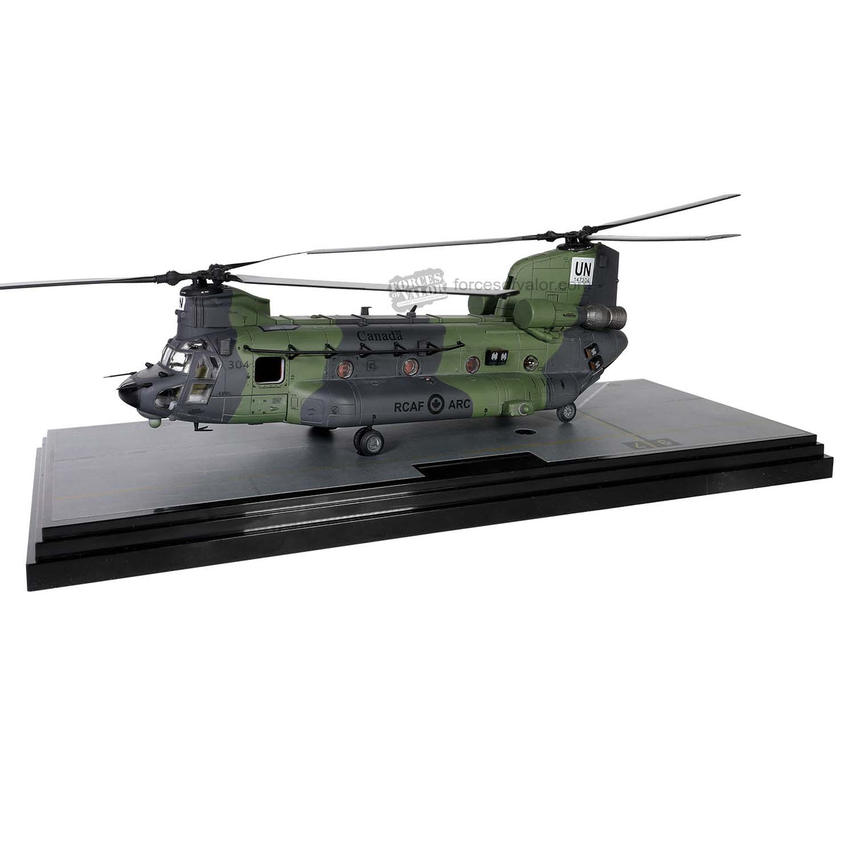 Forces of Valor 1/72 Canada Boeing Chinook CH-147F helicopter 1:72