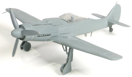 Forces of Valor German FW 190 D-9 1:72