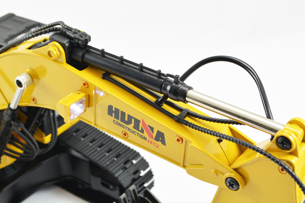 HUINA 1/14 FULL ALLOY 23CH 2.4G EXCAVATOR (VERSION 4)