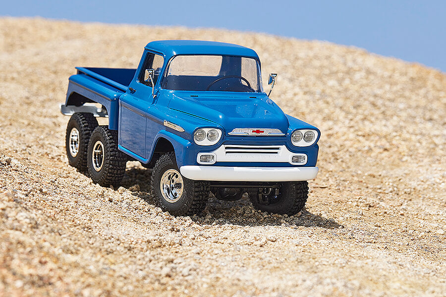 FMS CHEVROLET APACHE 1/18TH 6-WHEEL SCALER Ready to Run