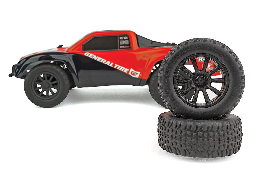 TEAM ASSOCIATED QUALIFIER SERIES SC28 1:28 GENERAL TIRE Ready to Run