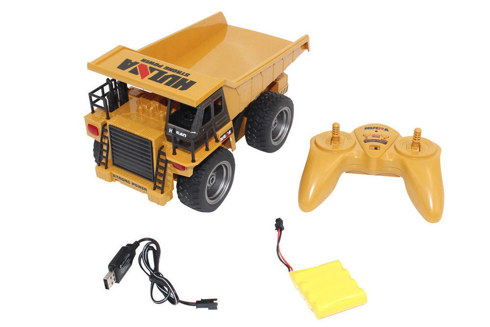 HUINA 2.4G 6CH RC DUMP TRUCK W/DIE CAST CAB - Ready to Dump