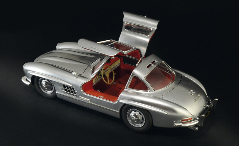 Italeri 1/24 MERCEDES-BENZ 300 SL Gullwing 3612