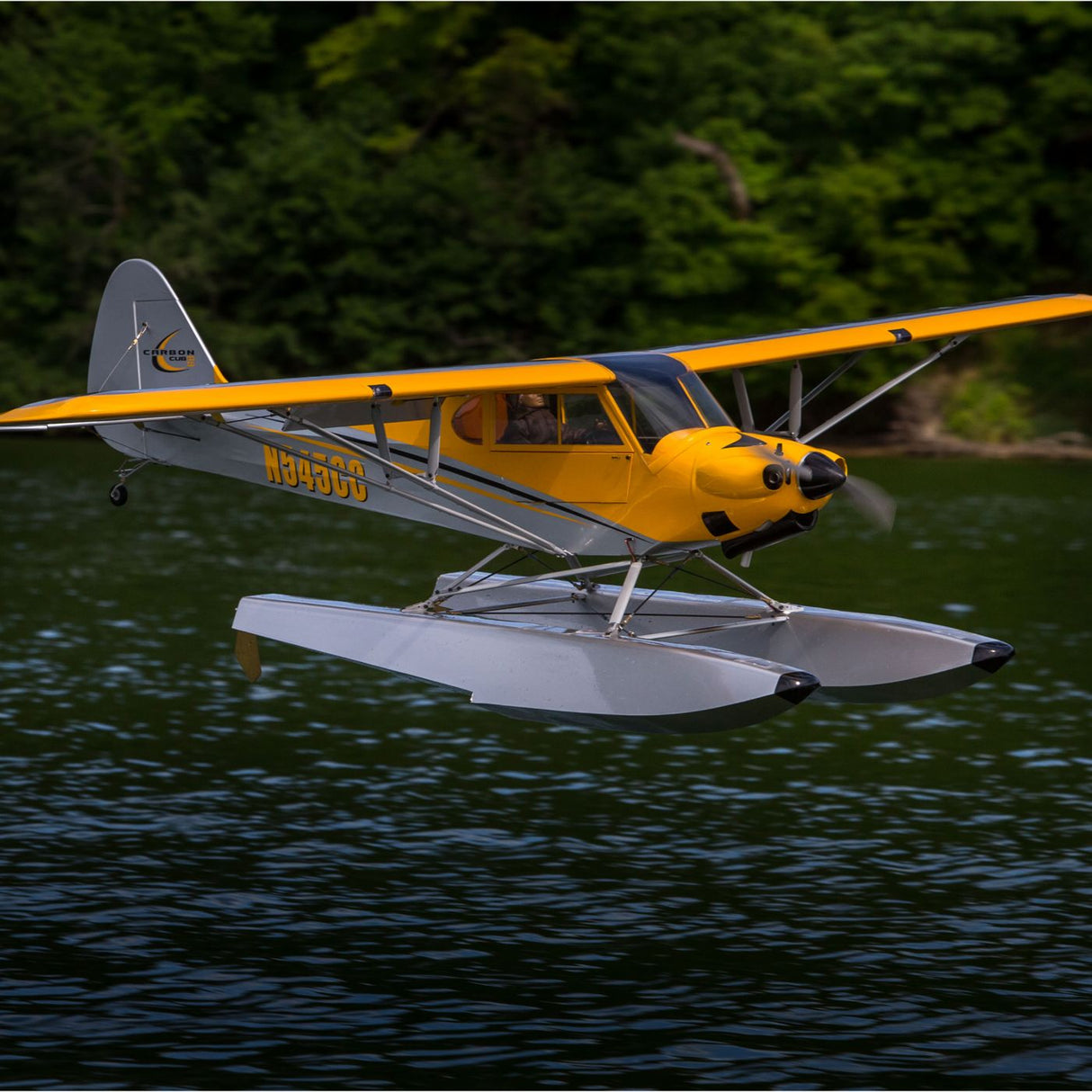 Hangar 9 Carbon Cub 15cc ARF (Bundle With 1/5 Scale Floats & 25% J-3 Cub Pilot)