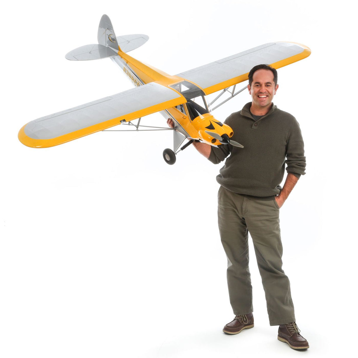 Hangar 9 Carbon Cub 15cc ARF (Bundle With 1/5 Scale Floats & 25% J-3 Cub Pilot)