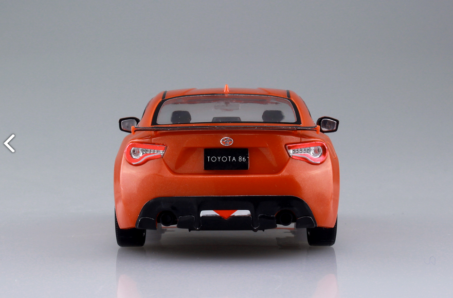 Aoshima 1/32 TOYOTA 86 (Orange Metallic) 1/32  scale 05419