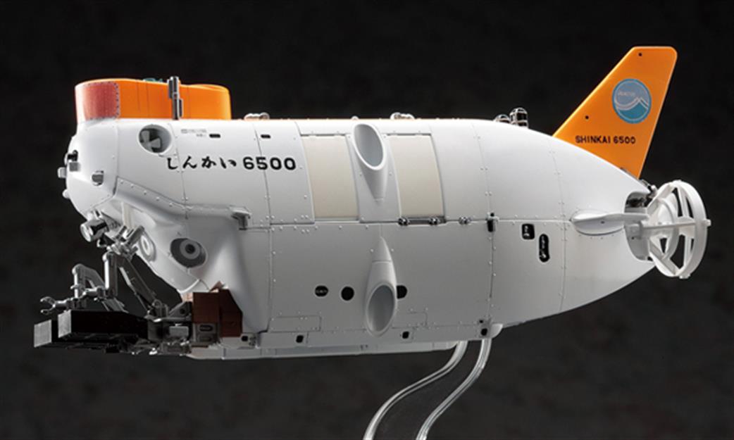 Hasegawa 1/72 Shinkai 6500 Manned Research Submersible kit