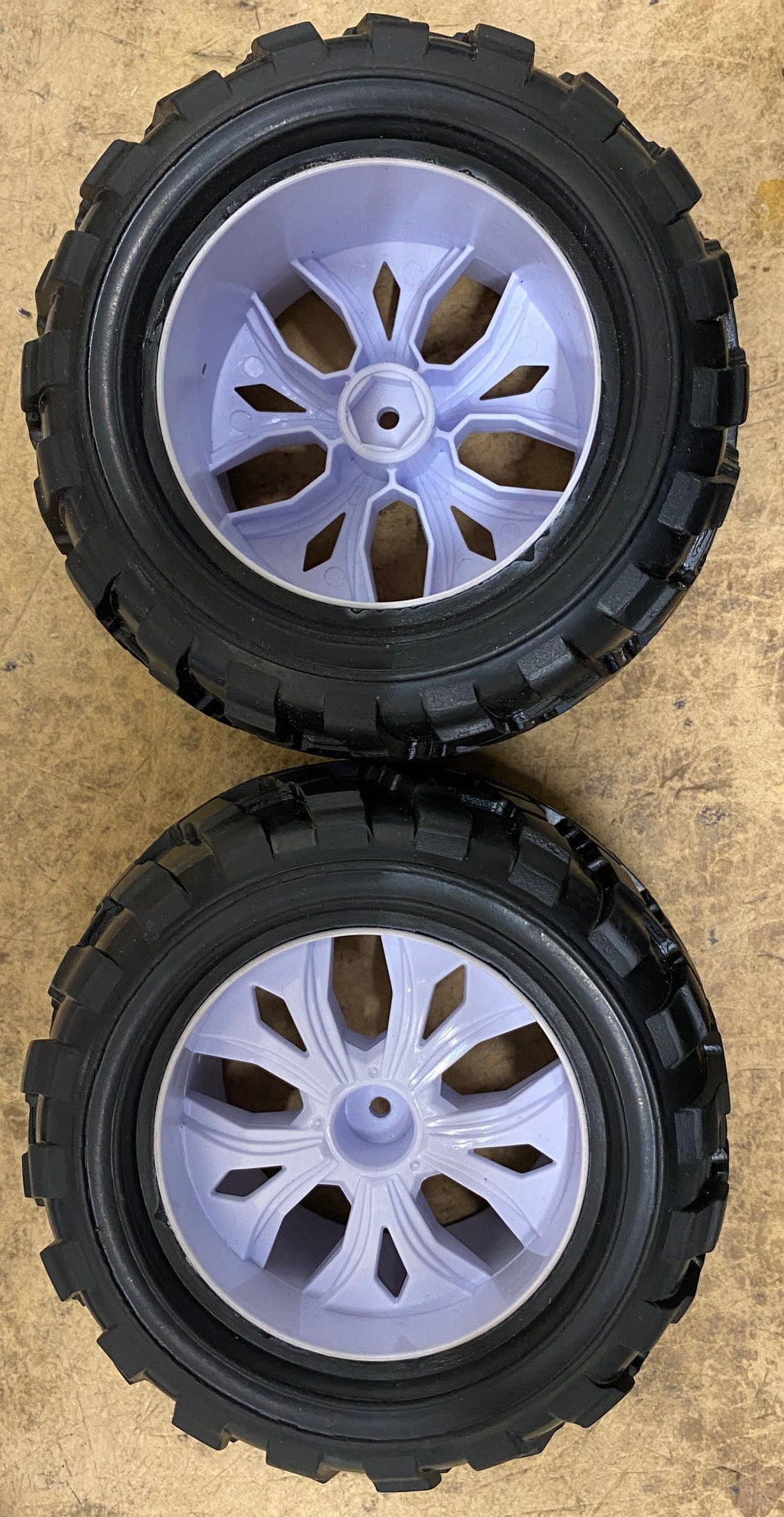 Generic 1/10 Truggy Wheels Pair