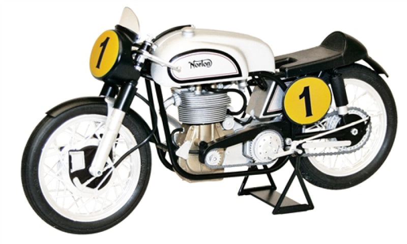 Italeri 1/9 NORTON MANX 4602