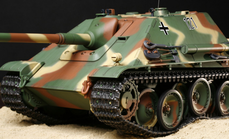 Tamiya RC 1/16 Jagdpanther (late Version) Tank Destroyer Full Option Kit