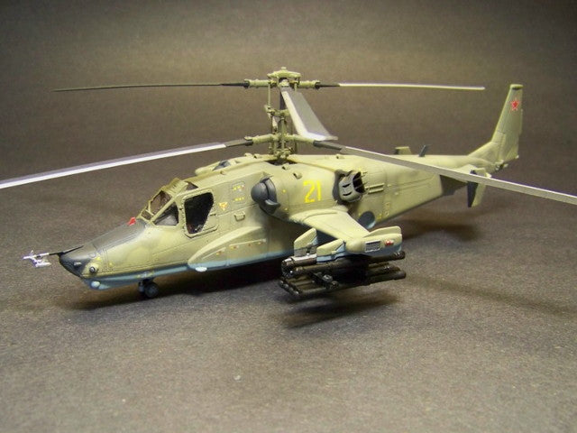 Zvezda 1/72 RUSSIAN ATTACK HELICOPTER HOKUM 7216