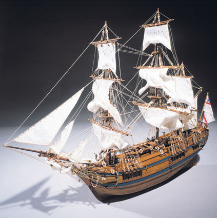 Mantua HMS Bounty wooden construction kit