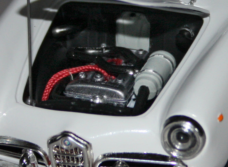 Italeri 1/24 ALFA ROMEO GIULIETTA SPIDER 1300