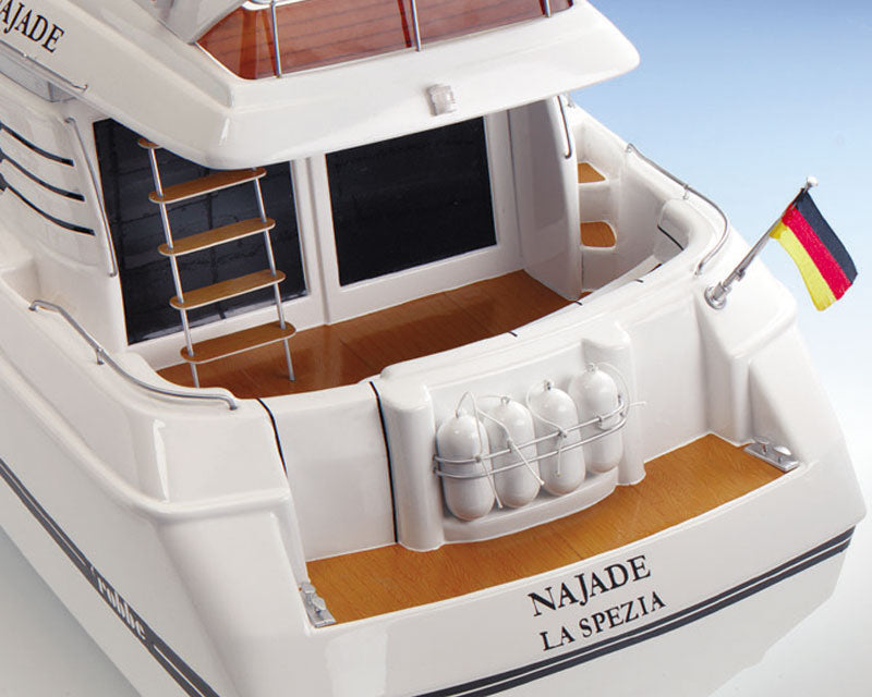 Krick 1/15 Najade Motor Yacht Kit