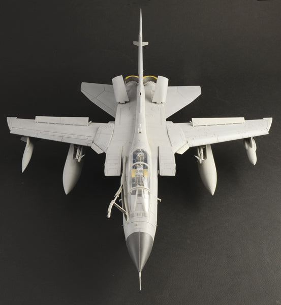 Italeri 1/32 RAF Farewell Tornado GR4 IT2513