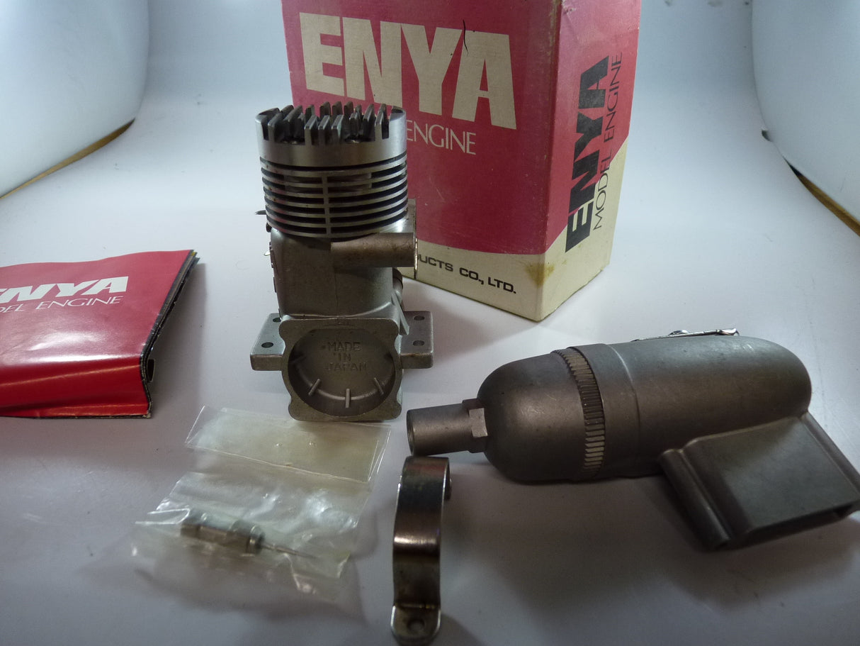 Enya 40 TV Glow engine with silencer NIB