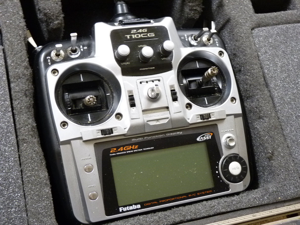 Futaba 10CG Transmitter - 10-Channel 2.4GHz Computer Radio with charger and Carry Case