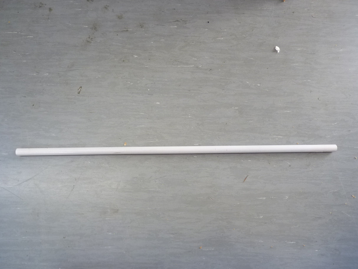 Steel Tube White 690mm x 10.5mm x 70mm sq/r