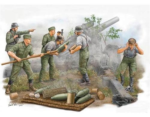 German Field Howitzer Gun Crew (firing) 1:35