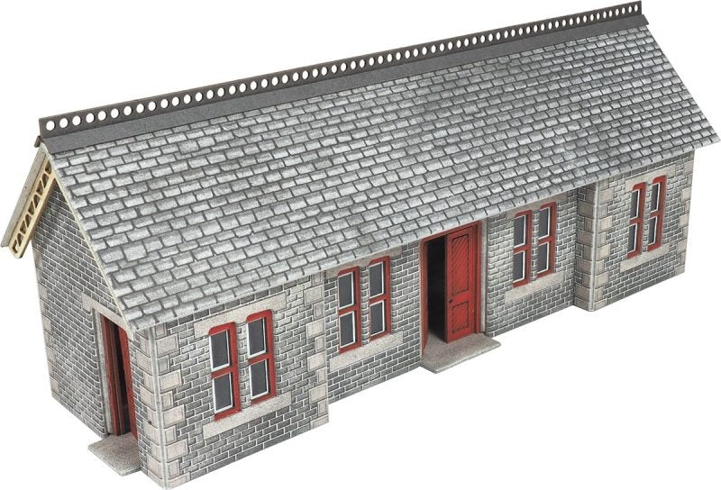 Metcalfe PO334 Settle &amp; Carlisle Station Shelter - 00 Gauge Card Kit